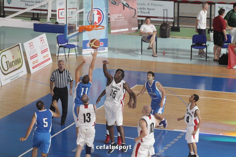 110918 basket 243_tn.jpg